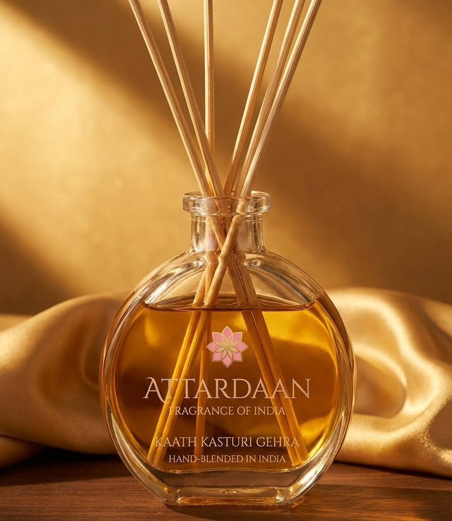 Kaath Kasturi Gehra by Attardaan India